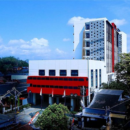 Hotel Fortunagrande Jembel Zewnętrze zdjęcie