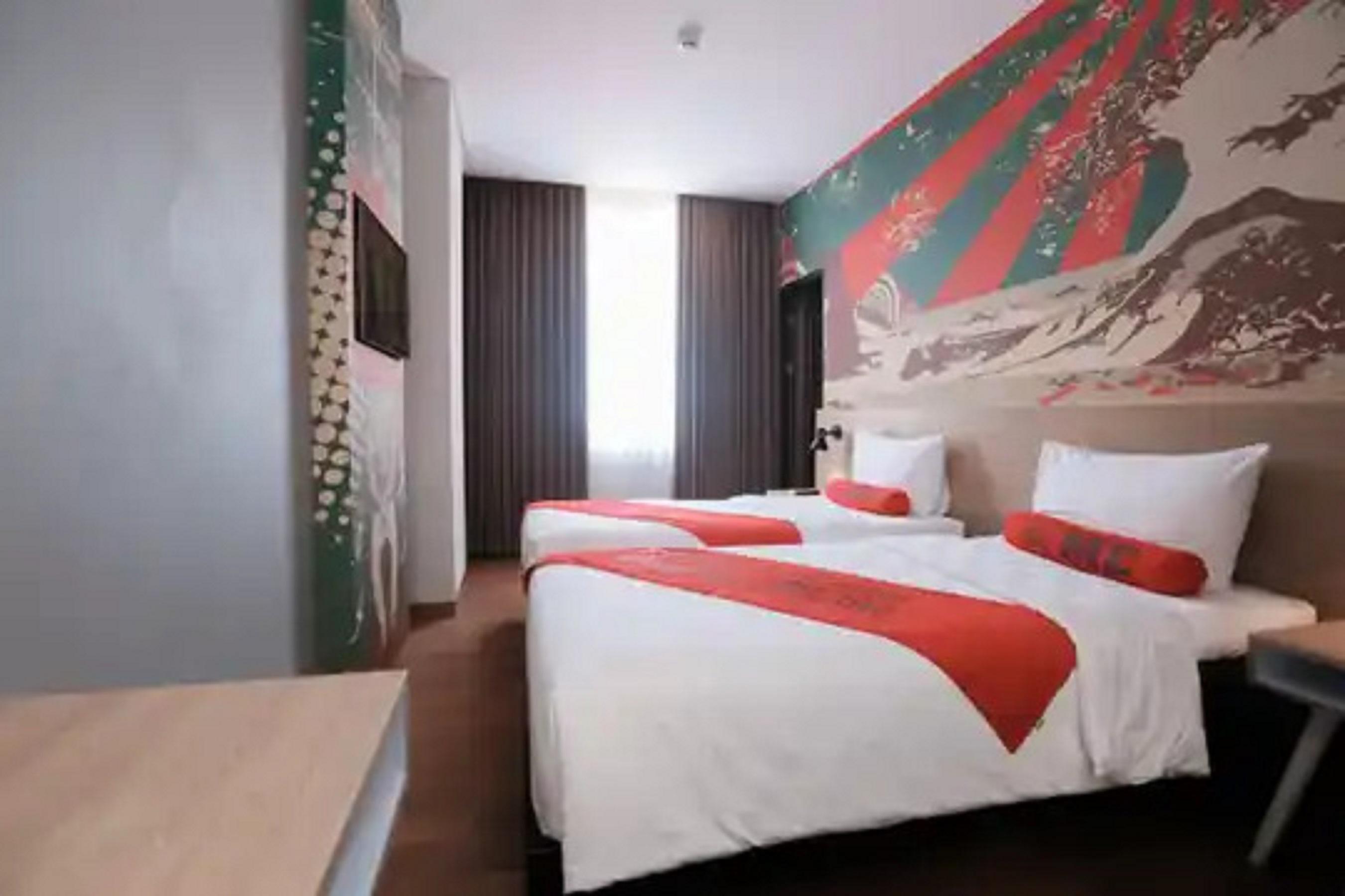 Hotel Fortunagrande Jembel Zewnętrze zdjęcie